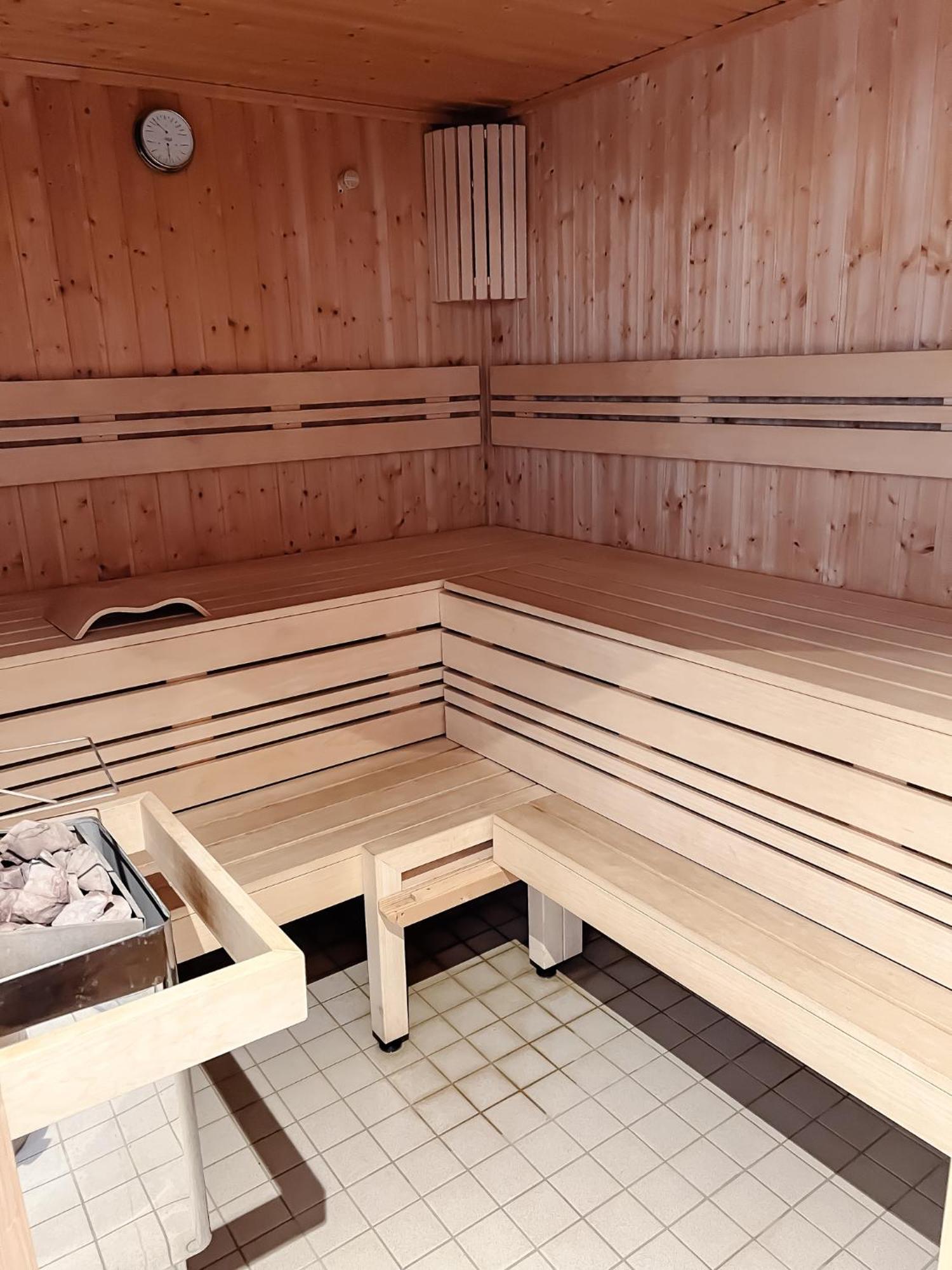 Apartment Suennanbeter Mit Pool Fuer 2-4 Personen Dahme  Luaran gambar